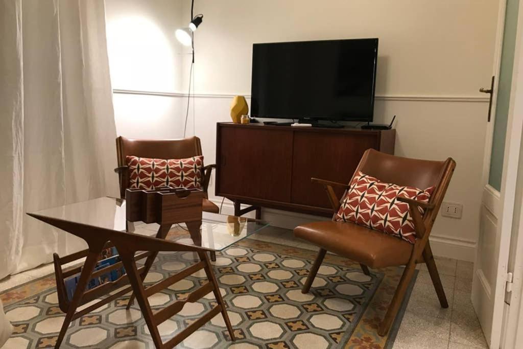 Apartament Casa Retro. Historic Center - La Spezia Zewnętrze zdjęcie